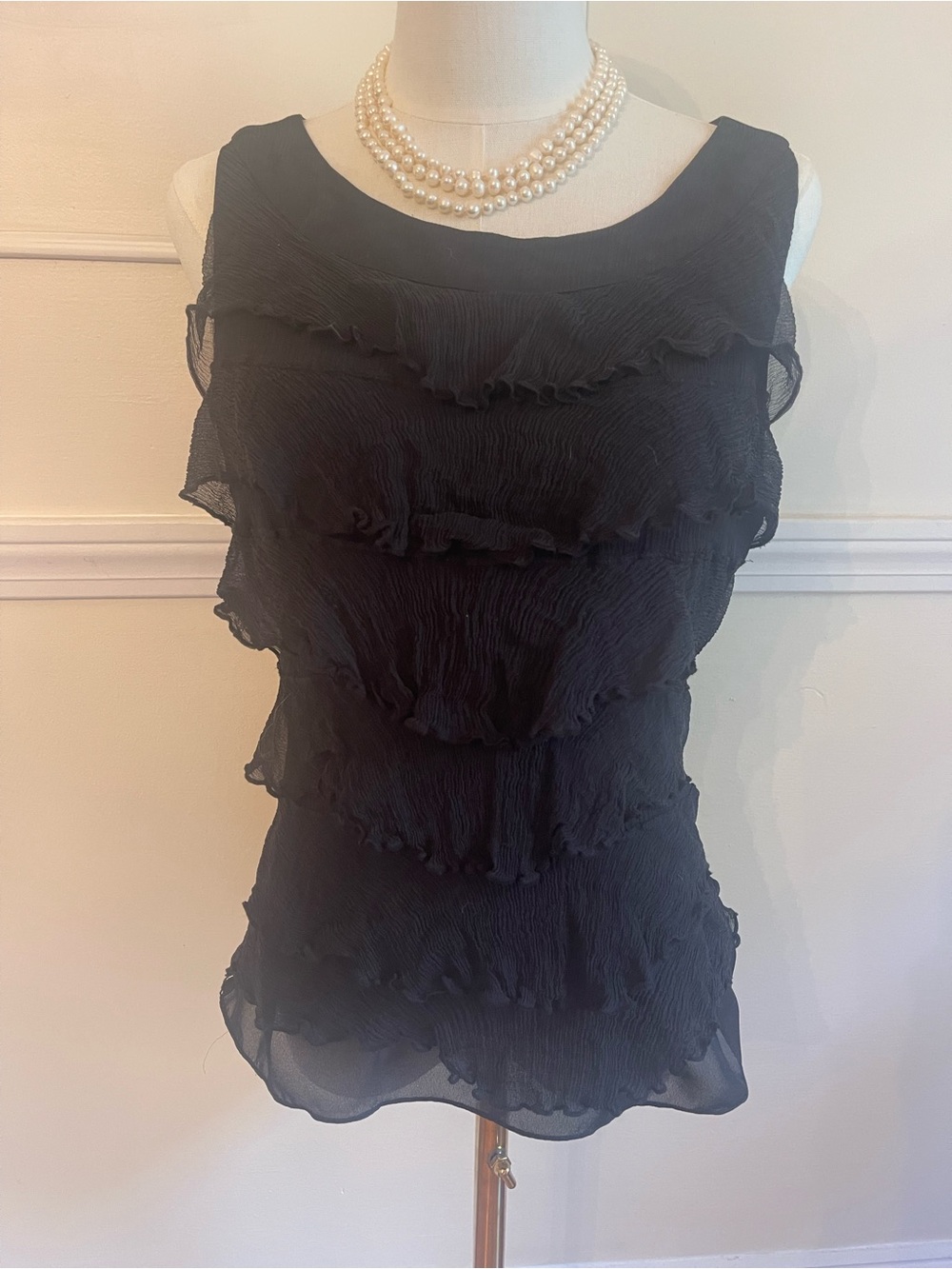 Oscar de la Renta Black Ruffled Sleeveless Chiffon Camisole